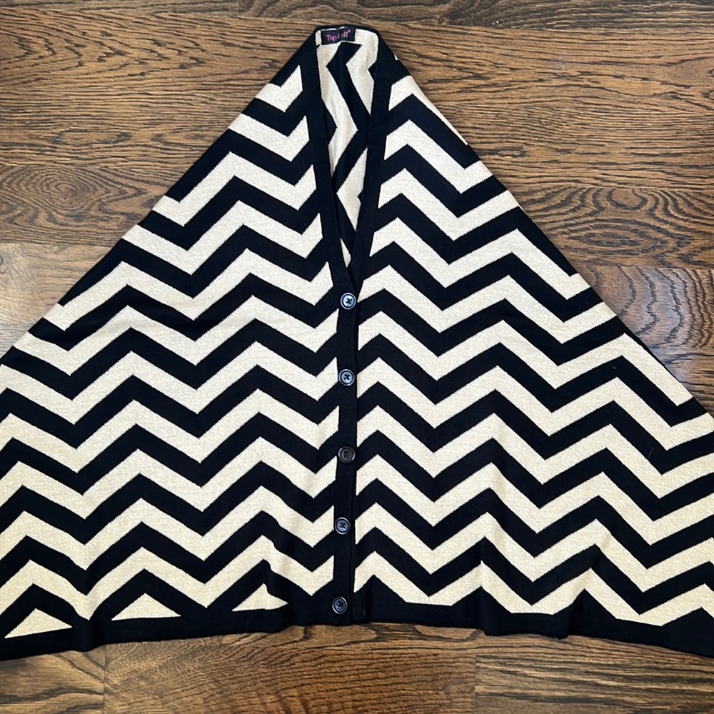 Top It Off Chevron Print Poncho One Size